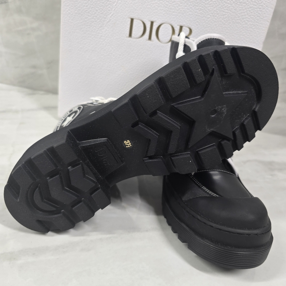 Dior Sneakers - Picture 9 of 13